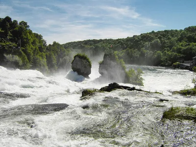 Рейнский водопад фотографии