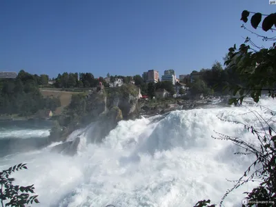 Фон с изображением Рейнского водопада