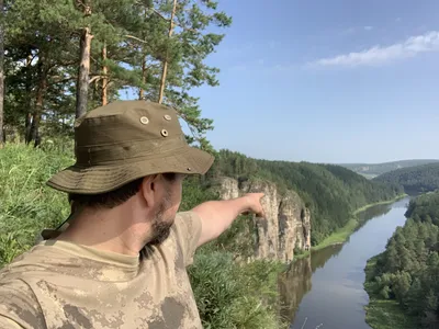 Фото реки Ай на айфон в качестве обоев