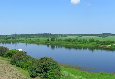 Фото реки Горынь в хорошем качестве на айфон