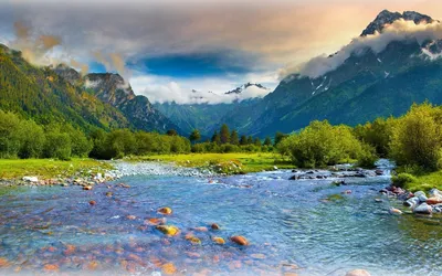 Уникальные снимки реки в разное время года