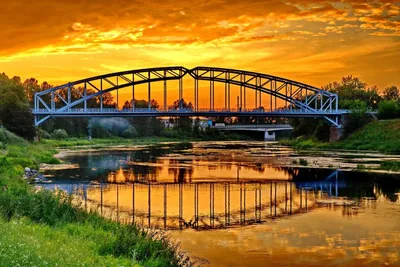 Фото Реки Мста с восточным лаосским пейзажем