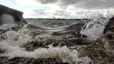 Фотоэкскурсия по Реке Неве: Открытие Санкт-Петербурга