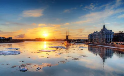 Фотоэкскурсия по Реке Неве: Откройте для себя Петербург