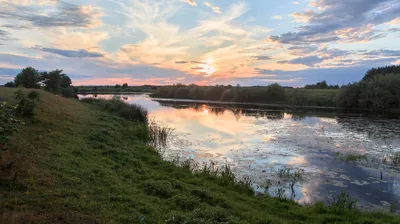 Фото реки с прекрасными пейзажами