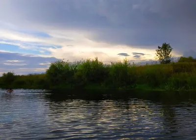 Фото реки с возможностью выбора размера