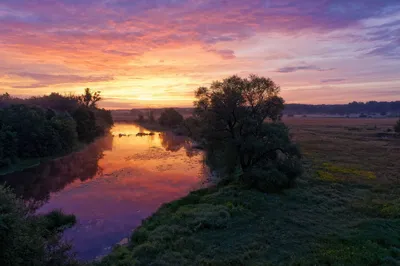 Откройте для себя Реку ворона на фотоснимке