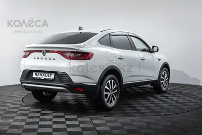 Фото Renault Arkana 2023 с панорамным видом