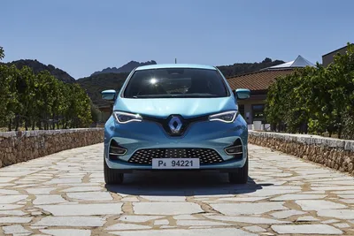 Качественные фото Renault Zoe 2023 для презентаций