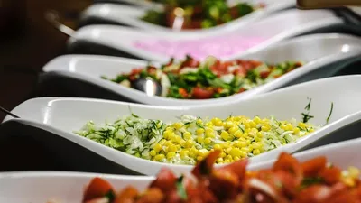Фото: Вкусные салаты для особого случая (JPG)