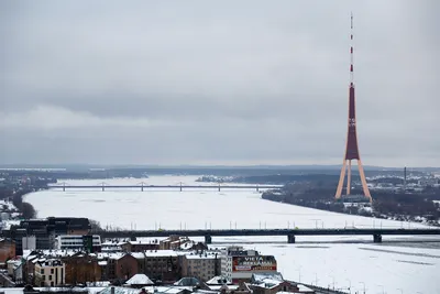 Изображения новогодней Риги: Лучшие моменты в JPG