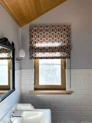 Фото римских штор в ванной комнате в формате WebP