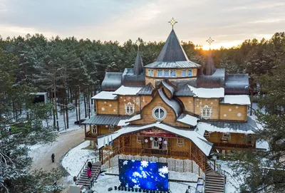 16) Фото с Родиной Деда Мороза - ощутите чудо и волшебство