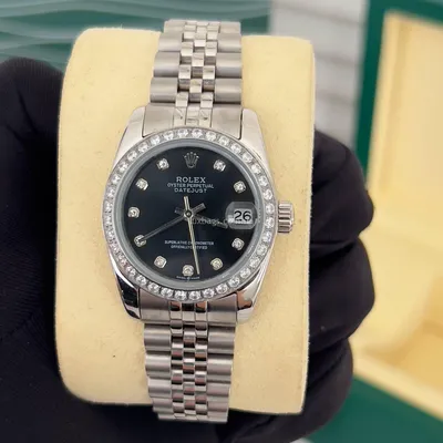 Вечеринка времени: Женские часы Rolex в элегантных образах