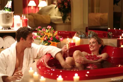 Изображения романтической ванны в Full HD