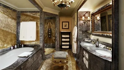 Ванная комната роскошного загородного дома: фото идеального уединения