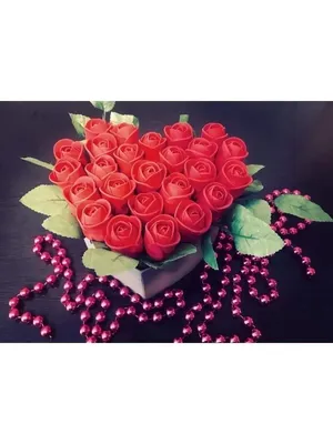 Фото розы с яркими фиолетовыми оттенками