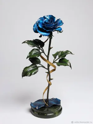 Чудесные фото металлической розы для скачивания
