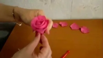 Фото: полимерная глина в деле - создание розы