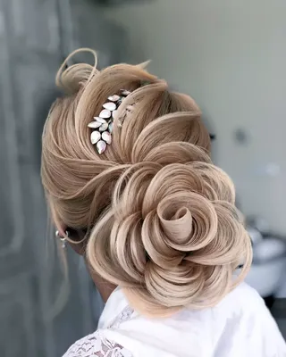 Уникальная фотография розы из волос в формате JPG
