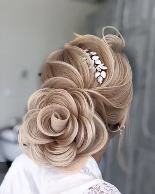 Изумительное фото розы из волос в формате WEBP