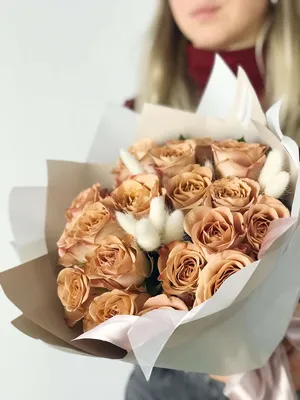 Фотография розы капучино с настраиваемым размером (jpg)