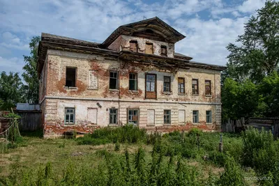 Загрузите волшебство Рождества: Фотографии с разными размерами и форматами.