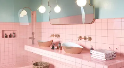 Розовая ванная: выберите размер изображения и скачайте в форматах JPG, PNG, WebP