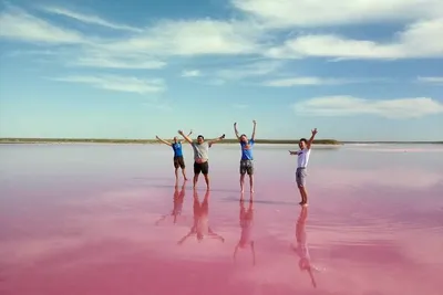 Скачать бесплатно великолепные фото Розового озера в хорошем качестве