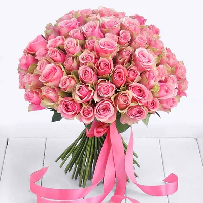 Элегантные розовые розы в различных форматах: найдите свое идеальное изображение