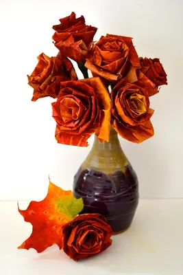 Фото, изображения, картинки роз из кленовых листьев: выберите свою идеальную фотографию