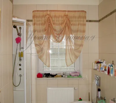PNG изображения рулонных штор в ванной комнате