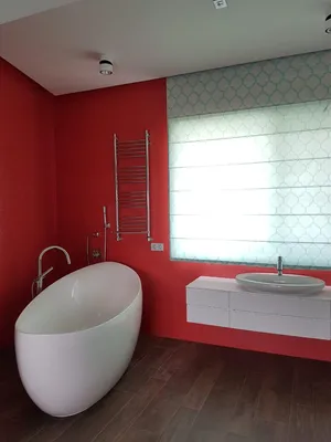 Full HD изображения рулонных штор в ванной - реалистичная передача деталей