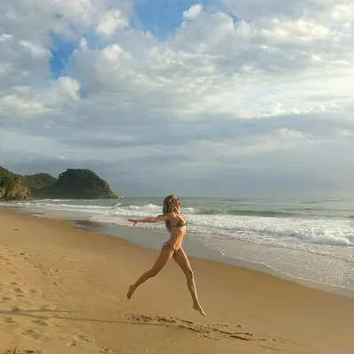 Фотографии русских женщин на пляже: летние моменты и радость