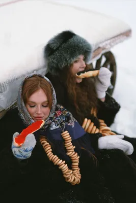 Зимние образы русских девушек: фото в JPG, PNG, WebP доступны