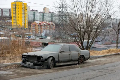 Фото ржавых машин в реалистичном стиле