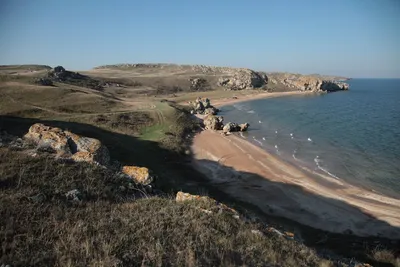 Фотографии песчаных дюн на диких пляжах Крыма