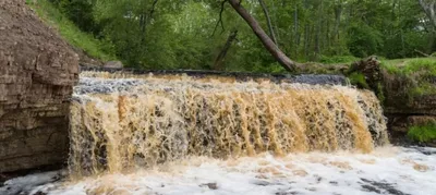 Волшебное зрелище: фотографии Саблинских водопадов, которые заставляют задержаться дух