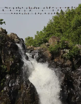 Фиран (Испания): красивое фото водопада в горах Каталонии 