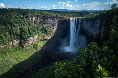 Самый высокий водопад в мире  фото