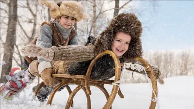 Зимние санки: Очарование зимних моментов на фото
