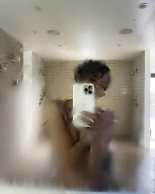 Картинки Селфи в ванной в Full HD