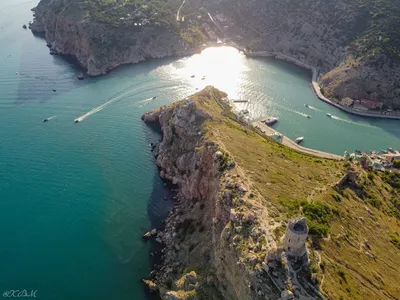 Великолепие Серебряного пляжа Балаклава на фото