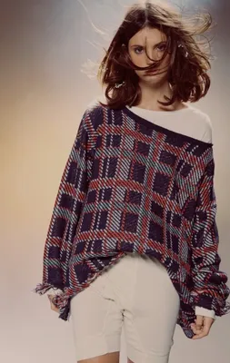 Шарлби Дин - стильное изображение для использования в рекламной кампании