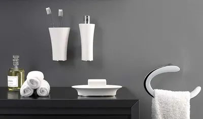 Изображение шторки для ванной комнаты в формате 4K