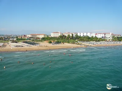 Фото пляжа в Сиде Турции: выберите формат для скачивания (JPG, PNG, WebP)