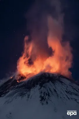 Мощь природы: Величественный вулкан Этна на Сицилии