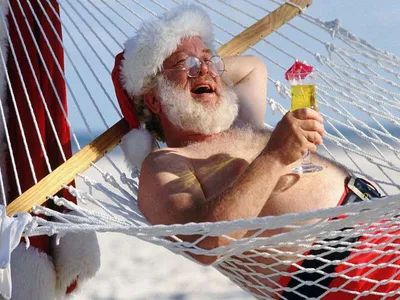Фото, которые вызовут у вас улыбку: смешные картинки дедов морозов.