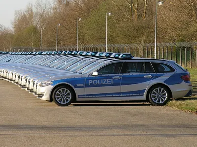 Забавные фотографии BMW для скачивания бесплатно