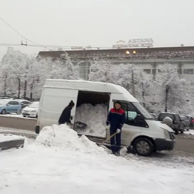 Картинки про уборку снега: выберите размер и формат для скачивания